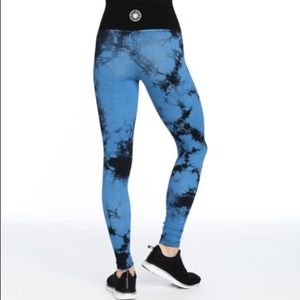 SOULCYCLE X NUX blue tie dye pants leggings